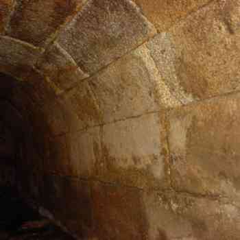 Click para ampliar. Pulsa en el nombre para ver la ficha. Alcantarilla de Norba Caesarina