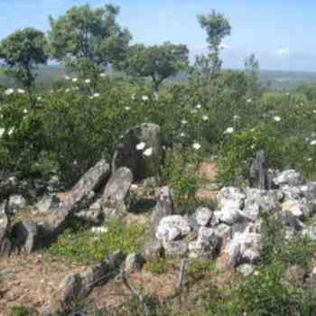 Click para ampliar. Pulsa en el nombre para ver la ficha. Santiago de Alcántara - Dolmen del Gorrón Blanco
