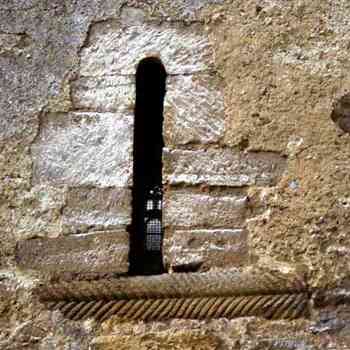 Click para ampliar. Pulsa en el nombre para ver la ficha. San Miguel de Lillo. Ventana