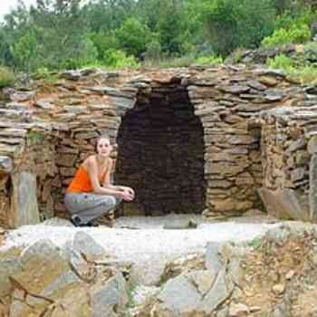 Click para ampliar. Pulsa en el nombre para ver la ficha. Pendia. Castro. Sauna rústica.