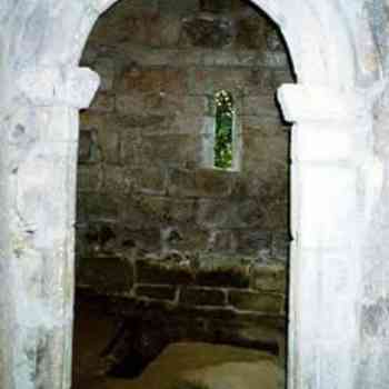 Click para ampliar. Pulsa en el nombre para ver la ficha. San Pedro de Rocas. Tumbas