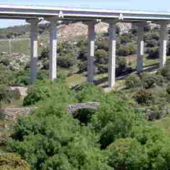 Puente romano Cal y Canto sobre el Voltoya