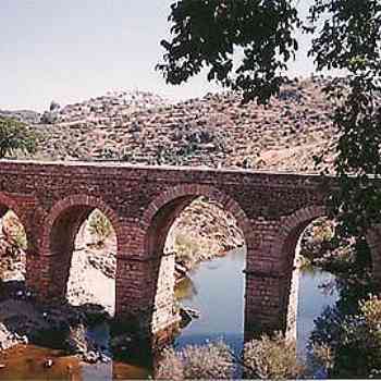 Puente Romano de Segura. Vista general.
