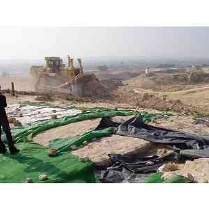 Click para ampliar. Pulsa en el nombre para ver la ficha. El Oral. Bulldozer en plena tarea de destrucción.