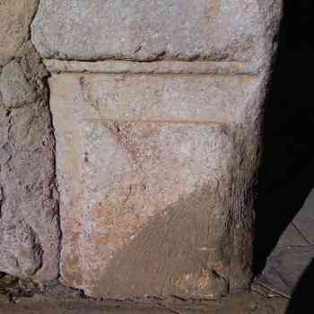 Click para ampliar. Pulsa en el nombre para ver la ficha. Elemento arquitectónico amortizado en Iglesia Renacentista