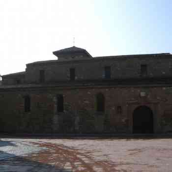 Click para ampliar. Pulsa en el nombre para ver la ficha. Iglesia de San Tirso. Oviedo.