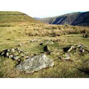 Click para ampliar. Pulsa en el nombre para ver la ficha. cromlech de Amabirjiñei Arpea (NAVARRA)
