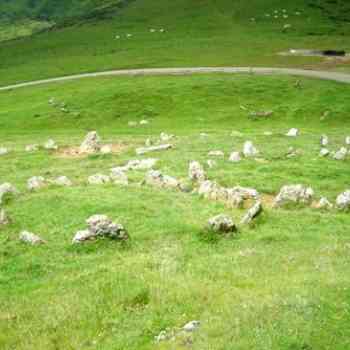 Click para ampliar. Pulsa en el nombre para ver la ficha. cromlechs de Azpegi (NAVARRA)