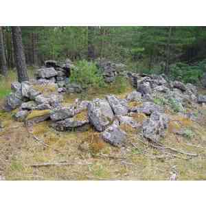 Click para ampliar. Pulsa en el nombre para ver la ficha. Estructuras circulares en Pelendonia.
Foto 1. Una de las que mejor se ve.