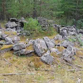 Click para ampliar. Pulsa en el nombre para ver la ficha. Estructuras circulares en Pelendonia.
Foto 1. Una de las que mejor se ve.