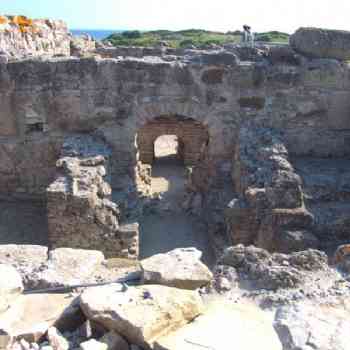 Click para ampliar. Pulsa en el nombre para ver la ficha. Termas o saunas de Baelo Claudia.