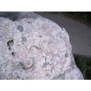 Click para ampliar. Pulsa en el nombre para ver la ficha. Simbolillo del posible altar-Maside