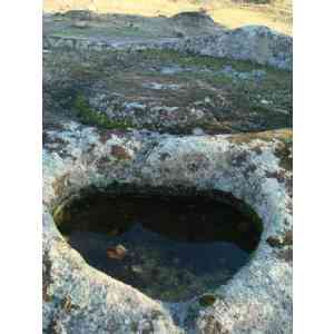 Click para ampliar. Pulsa en el nombre para ver la ficha. Plataforma de prensado en rocas graníticas