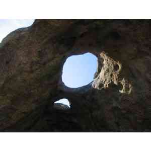 Click para ampliar. Pulsa en el nombre para ver la ficha. Gran taffoni con orificio erosivo