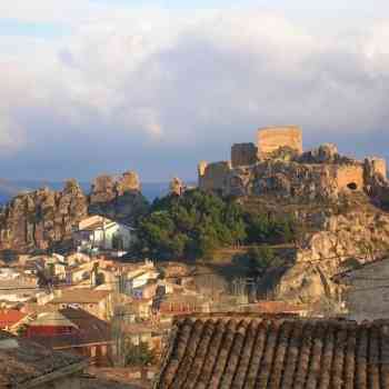 Click para ampliar. Pulsa en el nombre para ver la ficha. Castillo de Ayora