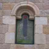 Click para ampliar. Ventana en el ábside de San Tirso de Oseiro (Arteixo). Coruña.