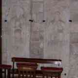 Click para ampliar. Laudas sepulcrales en la iglesia de Santiago de La Coruña.