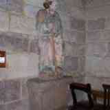 Click para ampliar. Imagen de piedra policromada en Santiago de La Coruña.