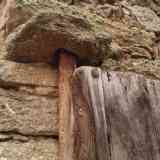 Click para ampliar. Piedras perforadas - El Losar - 2