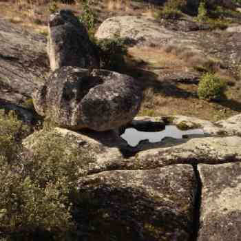 Click para ampliar. Pulsa en el nombre para ver la ficha. La Nava del Barco - ¿Esquema de piletas? 1