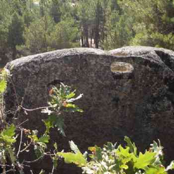 Click para ampliar. Pulsa en el nombre para ver la ficha. Piedras perforadas - Caso 9 Navalguijo III