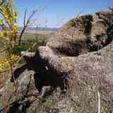 Click para ampliar. Ulaca - Conjunto Lítico - Elemento 6 - Detalle reborde perforado.