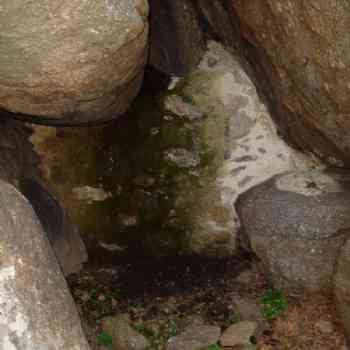 Click para ampliar. Pulsa en el nombre para ver la ficha. Chozo de Neila - Foto 19
Fondo de la grieta. Muro del chozo.