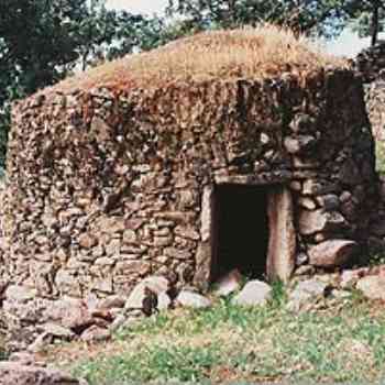 Click para ampliar. Pulsa en el nombre para ver la ficha. Viviendas de los Vettones. Chozo 3