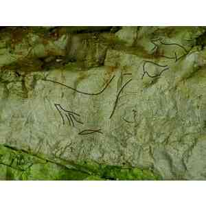 Click para ampliar. Pulsa en el nombre para ver la ficha. Cueva de Chhufín. Grabados marcados. 5