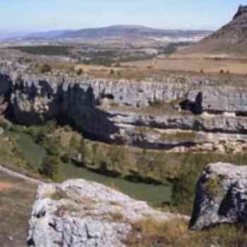 Click para ampliar. Pulsa en el nombre para ver la ficha. Monte Cildá. Castro. Vistas