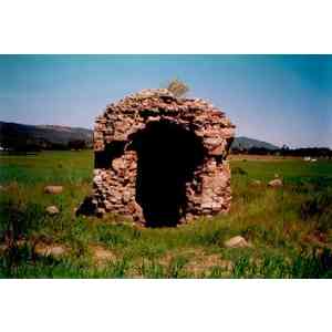 Click para ampliar. Pulsa en el nombre para ver la ficha. Mausoleo Fuente Seca Aroche. Huelva