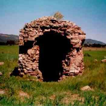 Click para ampliar. Pulsa en el nombre para ver la ficha. Mausoleo Fuente Seca Aroche. Huelva