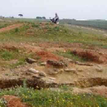 Click para ampliar. Pulsa en el nombre para ver la ficha. Sevilla -  El Tholos de Las Canteras (Restos y motocicletas). El Gandul