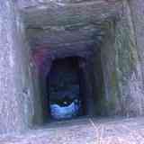 Click para ampliar. Pozo de registro de la galería romana (Mérida)