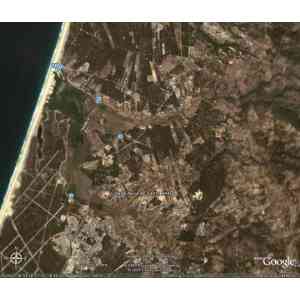 Click para ampliar. Pulsa en el nombre para ver la ficha. Ruinas romanas de Miróbriga (Santiago do Cacém PT). Imagen satélite de su entorno..