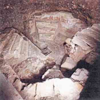 Click para ampliar. Pulsa en el nombre para ver la ficha. Baptisterio Catedral Barcelona