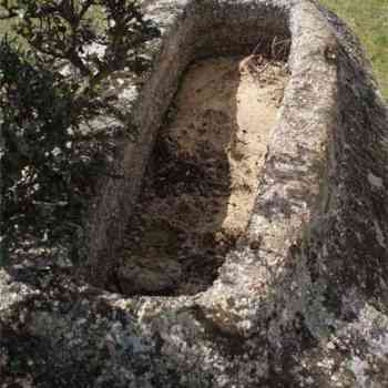 Click para ampliar. Pulsa en el nombre para ver la ficha. Tumba de Pozo Mohedano