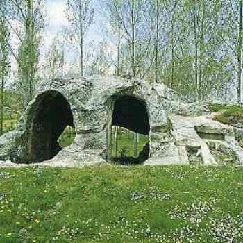 Click para ampliar. Pulsa en el nombre para ver la ficha. Ermita rupestre de S. Vicente- Cervera de Pisuerga