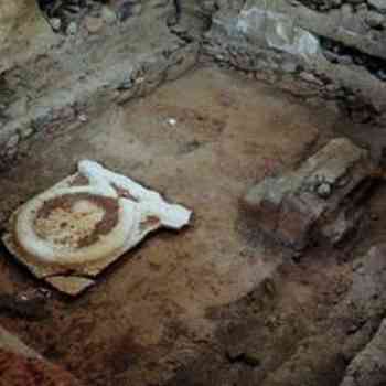 Perspectiva interior del yacimiento tartésico-orientalizante de Cancho Roano.