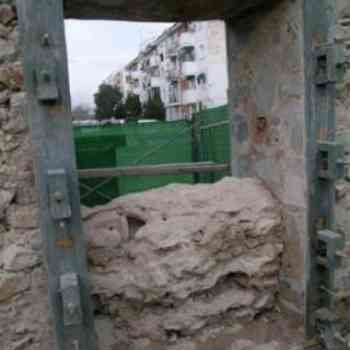 Click para ampliar. Pulsa en el nombre para ver la ficha. Mérida: acueducto de san Lázaro (tuberías del siglo XVI) 1