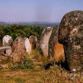Click para ampliar. Pulsa en el nombre para ver la ficha. Alentejo (Portugal): Cromeleque de Almendres (4).