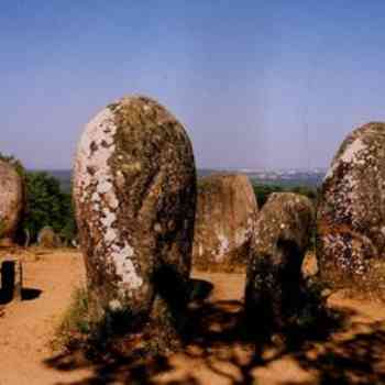 Click para ampliar. Pulsa en el nombre para ver la ficha. Alentejo (Portugal): Cromeleque de Almendres (6).