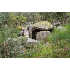 Click para ampliar. Pulsa en el nombre para ver la ficha. La Roca de la Sierra: dolmen de Casa del Monje