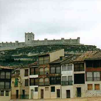 Peñafiel. Castillo y Plaza del Coso