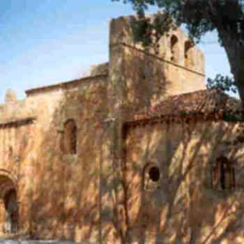 Click para ampliar. Pulsa en el nombre para ver la ficha. Portada de laIglesia de Fuensauco (Soria)