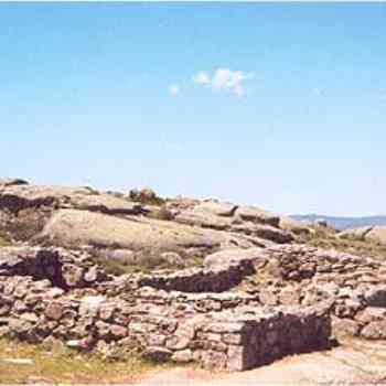 Click para ampliar. Pulsa en el nombre para ver la ficha. Ulaca. Casa reconstruída.