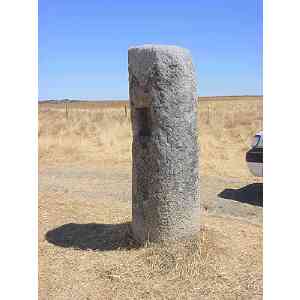 Click para ampliar. Pulsa en el nombre para ver la ficha. Vía de la Plata: Miliario Correo